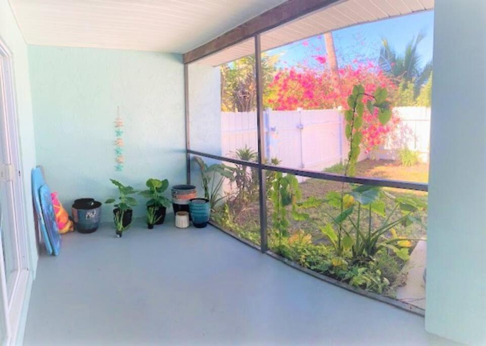 Bright And Beachy 2Bed 1Bath Home - Unit 210 Cocoa Beach Extérieur photo