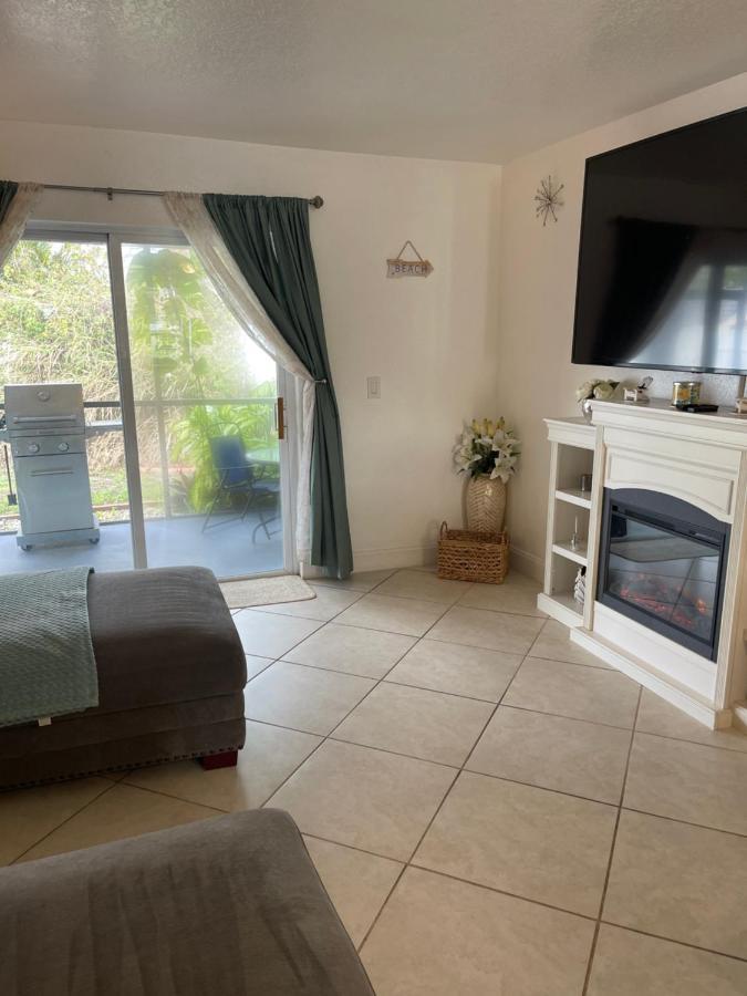 Bright And Beachy 2Bed 1Bath Home - Unit 210 Cocoa Beach Extérieur photo